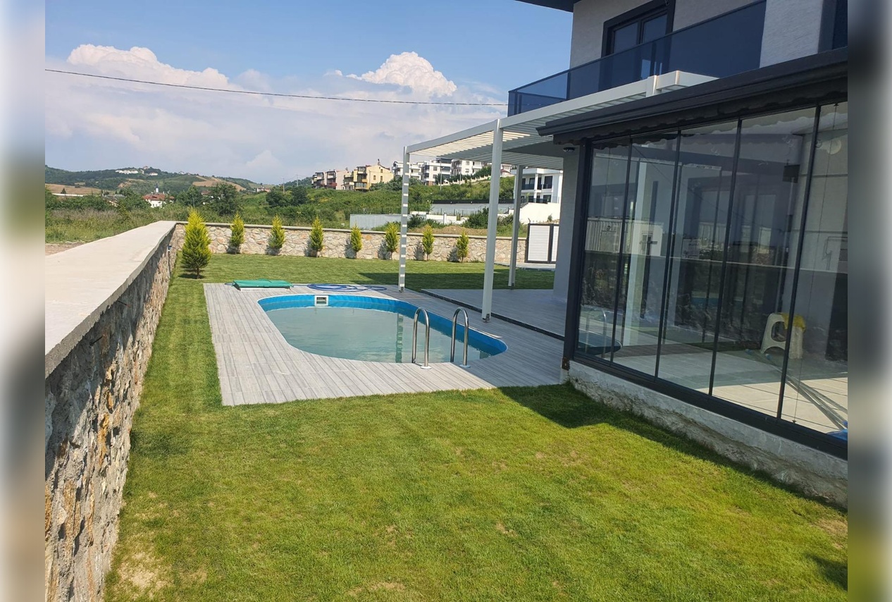 Yalova Havuzlu Lüks Villa